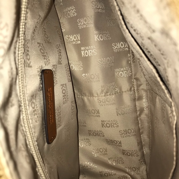 Michael Kor Purse - Picture 4 of 6